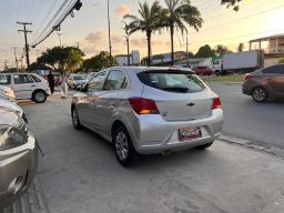 https://img.olx.com.br/thumbs256x256/94/941642441972672.jpg