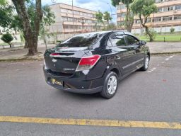 https://img.olx.com.br/thumbs256x256/94/942502782081025.jpg