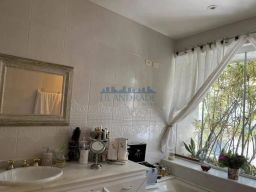 https://img.olx.com.br/thumbs256x256/94/942524889622231.jpg