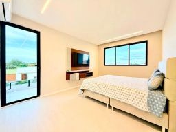 https://img.olx.com.br/thumbs256x256/94/942535046024404.jpg