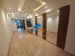https://img.olx.com.br/thumbs256x256/94/942546645830003.jpg