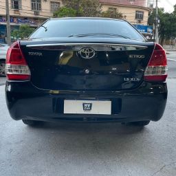 https://img.olx.com.br/thumbs256x256/94/942605211228500.jpg