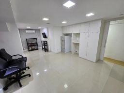 https://img.olx.com.br/thumbs256x256/94/943467087105802.jpg