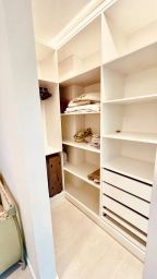 https://img.olx.com.br/thumbs256x256/94/943568406218847.jpg