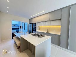 https://img.olx.com.br/thumbs256x256/94/943577279796761.jpg