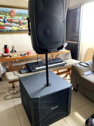 https://img.olx.com.br/thumbs256x256/94/943582512434438.jpg