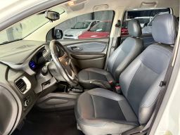 https://img.olx.com.br/thumbs256x256/94/944638571984713.jpg