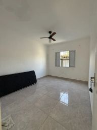 https://img.olx.com.br/thumbs256x256/94/944647682906864.jpg