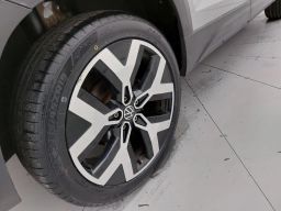 https://img.olx.com.br/thumbs256x256/94/945672799186011.jpg