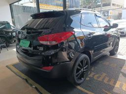 https://img.olx.com.br/thumbs256x256/94/946518518221503.jpg