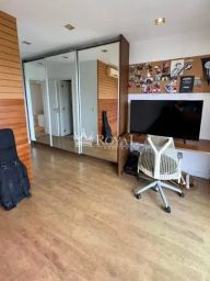 https://img.olx.com.br/thumbs256x256/94/946565885704943.jpg