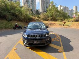 https://img.olx.com.br/thumbs256x256/94/946605913617023.jpg
