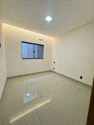 https://img.olx.com.br/thumbs256x256/94/947502755721560.jpg