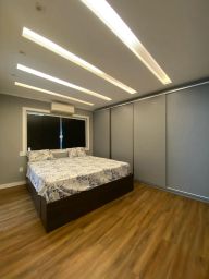 https://img.olx.com.br/thumbs256x256/94/947509646406215.jpg