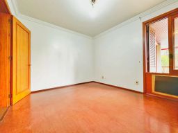 https://img.olx.com.br/thumbs256x256/94/947535270319821.jpg