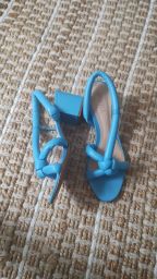 https://img.olx.com.br/thumbs256x256/94/947576596757934.jpg