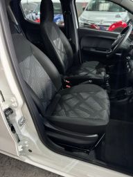 https://img.olx.com.br/thumbs256x256/94/947685000563794.jpg
