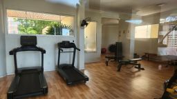 https://img.olx.com.br/thumbs256x256/94/948431430705563.jpg