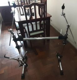 https://img.olx.com.br/thumbs256x256/94/948475939326813.jpg