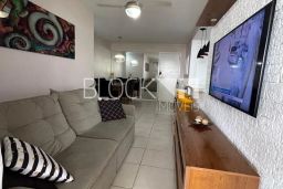 https://img.olx.com.br/thumbs256x256/94/948491472493870.jpg