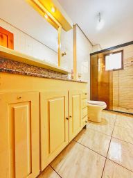 https://img.olx.com.br/thumbs256x256/94/948594756688839.jpg