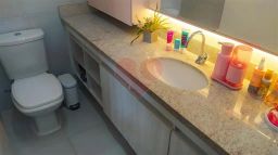 https://img.olx.com.br/thumbs256x256/94/948598402125697.jpg