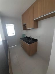 https://img.olx.com.br/thumbs256x256/94/949557642590215.jpg
