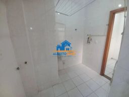 https://img.olx.com.br/thumbs256x256/94/949580769687361.jpg