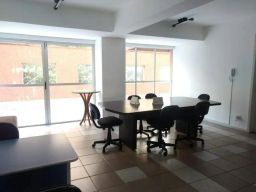 https://img.olx.com.br/thumbs256x256/94/949588402268484.jpg