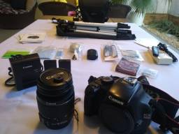 Título do anúncio: Câmera Canon EOS 1100D com Lente EFS 18-55mm