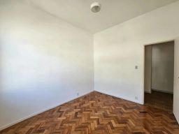 https://img.olx.com.br/thumbs256x256/95/950511883842871.jpg