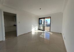 https://img.olx.com.br/thumbs256x256/95/950542763464647.jpg