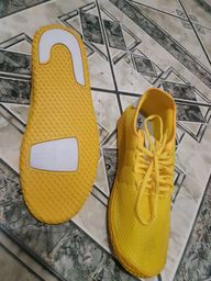 Tênis Adidas