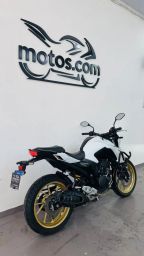 https://img.olx.com.br/thumbs256x256/95/951651175585453.jpg