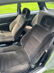 https://img.olx.com.br/thumbs256x256/95/951676817988892.jpg