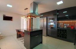 https://img.olx.com.br/thumbs256x256/95/952537884215219.jpg