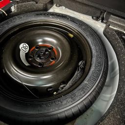 https://img.olx.com.br/thumbs256x256/95/952568247956727.jpg