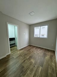 https://img.olx.com.br/thumbs256x256/95/952663434587025.jpg