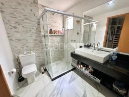 https://img.olx.com.br/thumbs256x256/95/953412713716644.jpg
