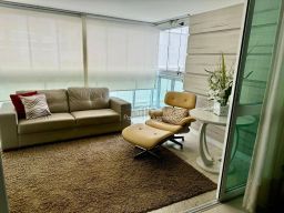 https://img.olx.com.br/thumbs256x256/95/953534271627415.jpg
