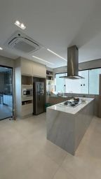 https://img.olx.com.br/thumbs256x256/95/953656201280276.jpg
