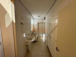 https://img.olx.com.br/thumbs256x256/95/954512645182852.jpg
