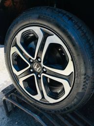 https://img.olx.com.br/thumbs256x256/95/955673613181057.jpg