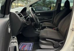https://img.olx.com.br/thumbs256x256/95/956551514113125.jpg