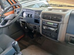 https://img.olx.com.br/thumbs256x256/95/957512885964812.jpg