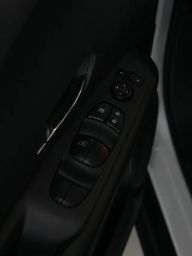 https://img.olx.com.br/thumbs256x256/95/957628163227228.jpg