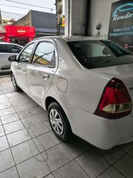 https://img.olx.com.br/thumbs256x256/95/957696806239447.jpg