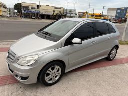 https://img.olx.com.br/thumbs256x256/95/957699305518250.jpg