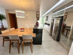 https://img.olx.com.br/thumbs256x256/95/958419953559549.jpg