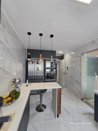 https://img.olx.com.br/thumbs256x256/95/958518043796056.jpg